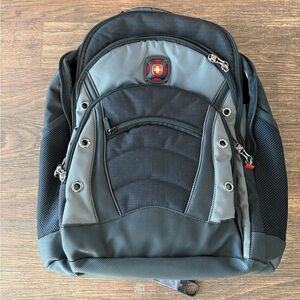 SwissGear Large Black/Grey Backpack for 16" laptop - LIKE NEW
